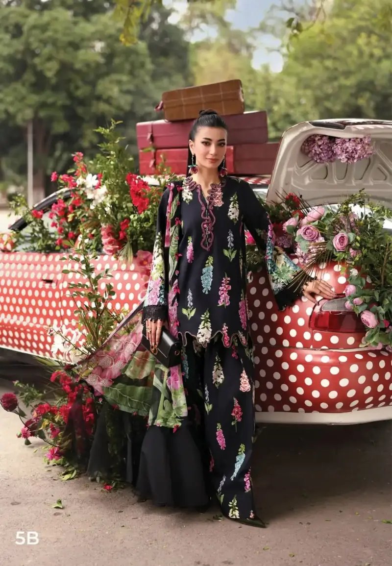 3 PC's women's unstitched printed suit